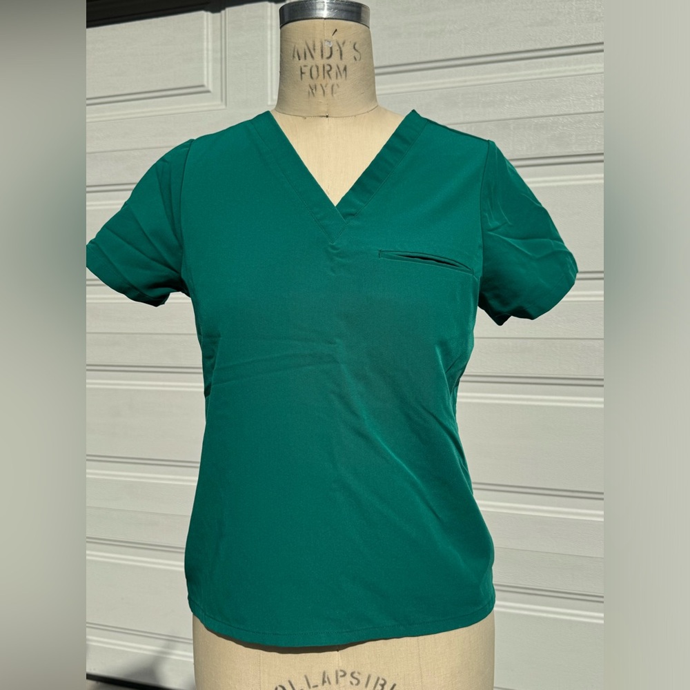 Mandala one pocket top